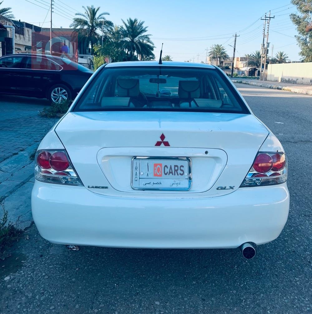 ميتسوبيشي لانسر